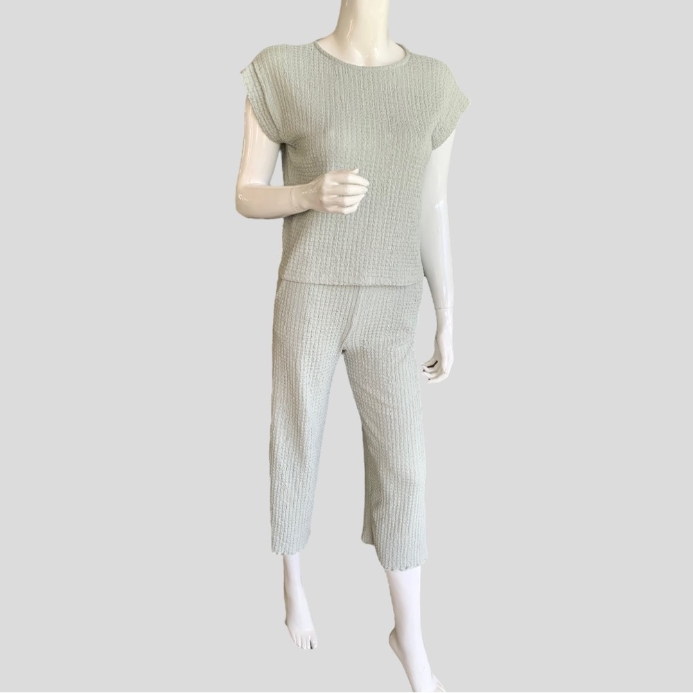 ZARA GREY RIB KNIT SET. JUNIOR’S SIZE 13/14